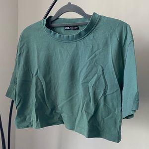 zara crop top in green